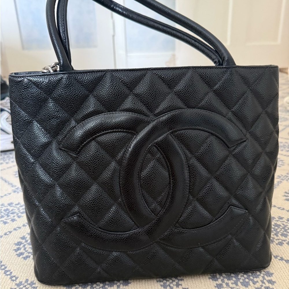 Chanel Medallion Tote - Picture 3 of 10